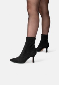 POSH by Poelman Ladies Kira Ankle Boots | The Official POELMAN Webshop