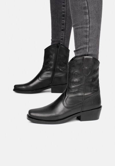 PS Poelman Women SIDONIA Boots | The Official POELMAN Webshop