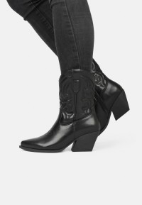 POSH by Poelman Ladies Juul Ankle Boots | The Official POELMAN Webshop