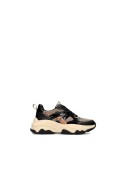 GIGI Sneakers