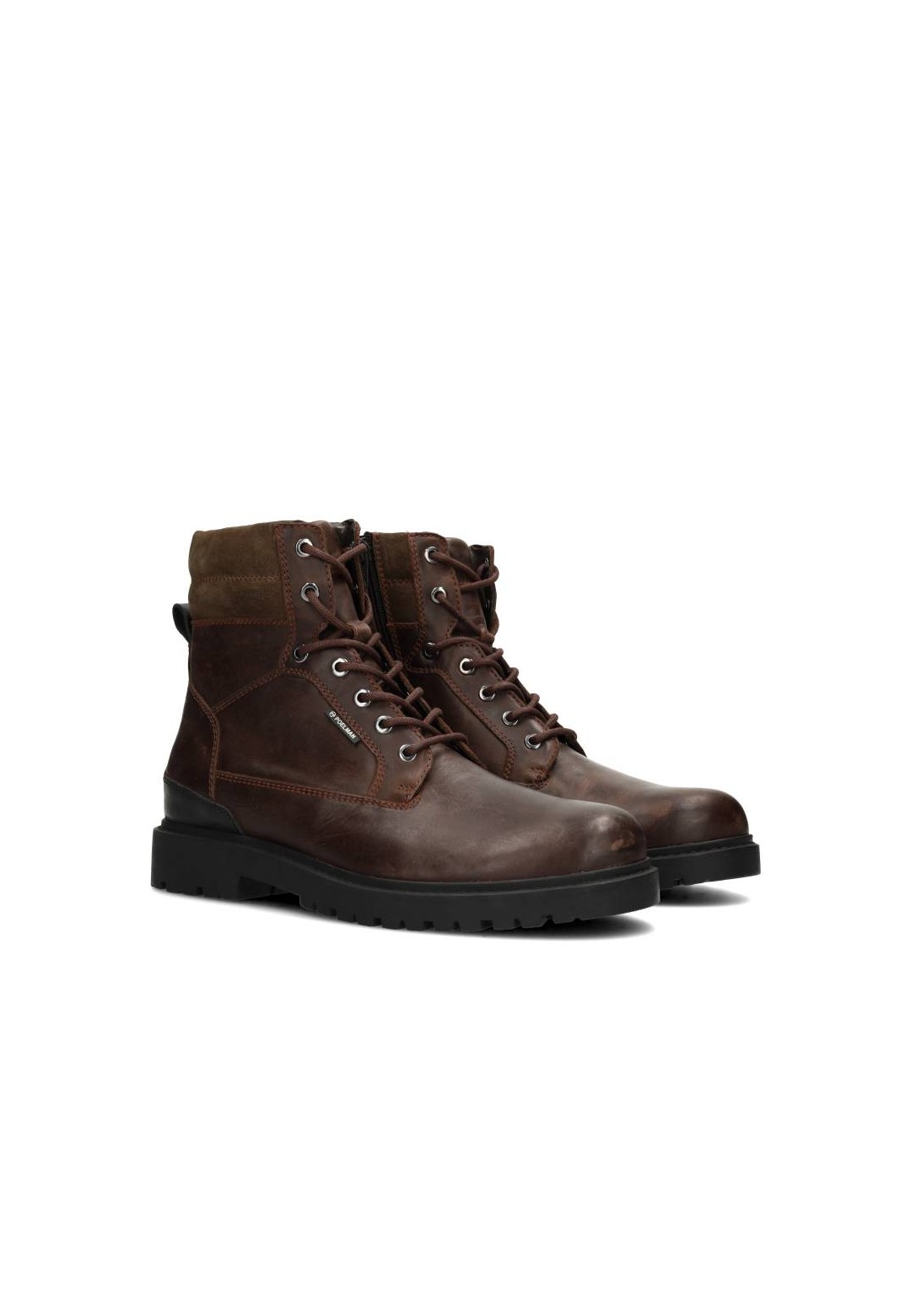 Toni heren veterschoenen bruin – schuin zijaanzicht van stevige leren schoenen