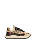 CHARU Sneakers
