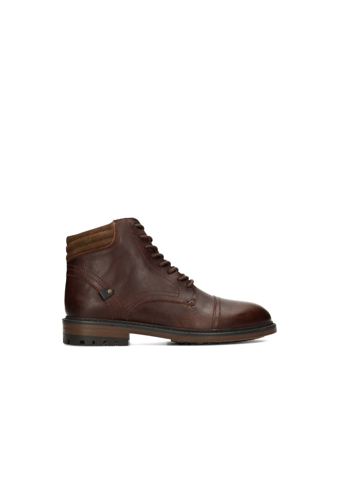 Hombre shoe by PS Poelman – side view of brown leather lace-up boot with 3 cm heel.