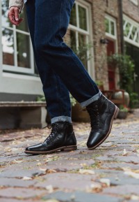 Zwarte Joni heren veterschoenen – casual outfit met leren schoenen in de stad