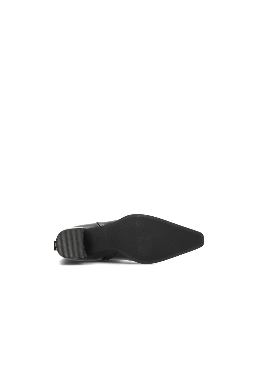 Sole of the Febe ankle boot with smooth tread.