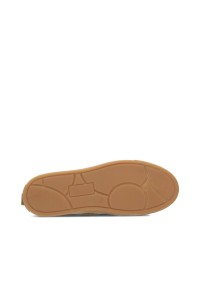 Zool van de camel loafer met profiel zichtbaar