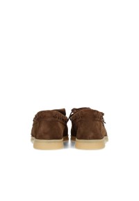 Achteraanzicht van bruine PS Poelman loafers