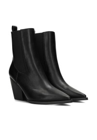MARIE black ankle boot – front angle with pointed toe