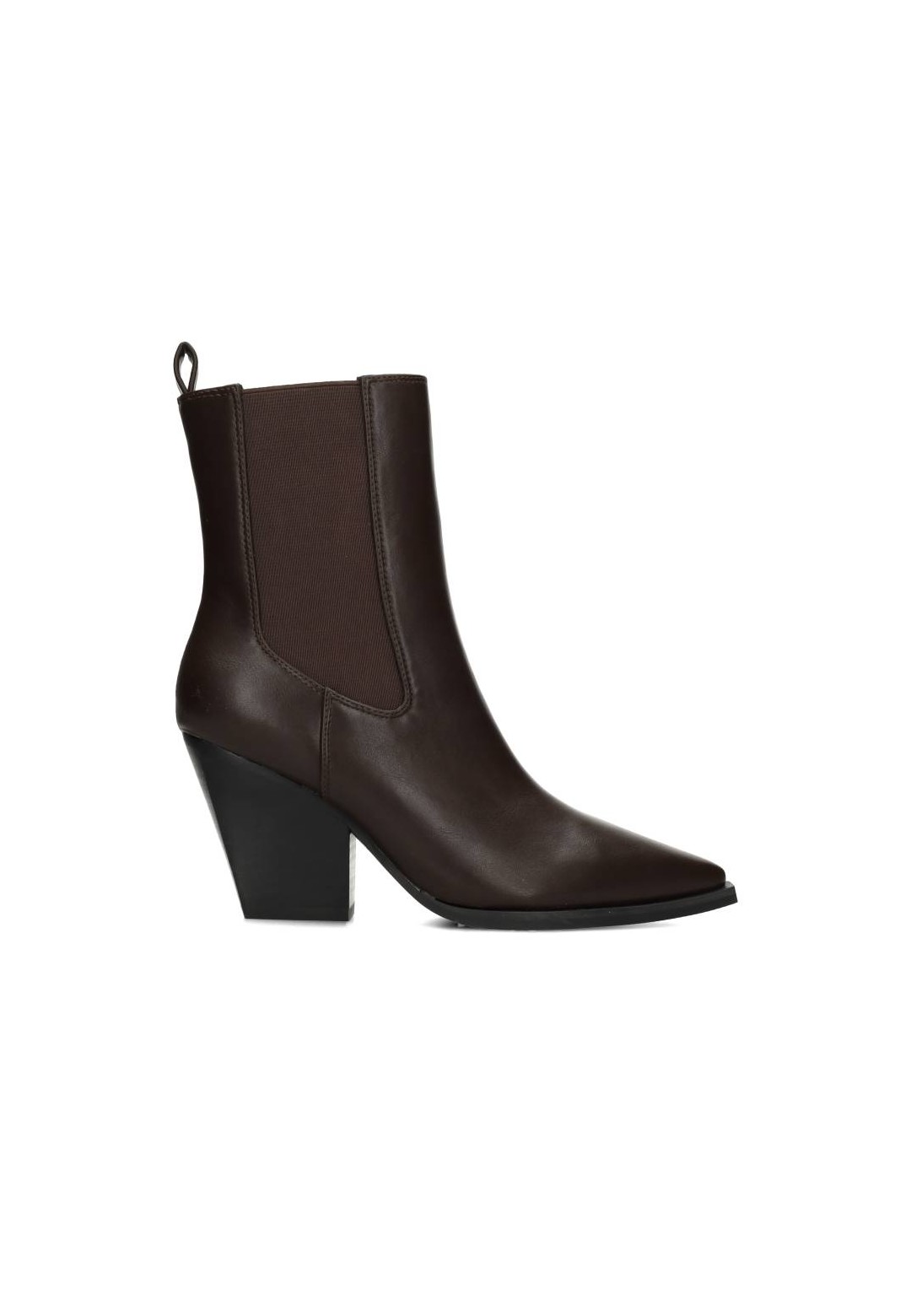 Bruine MARIE enkellaars van POSH by Poelman met hak van 8,5 cm – zijaanzicht