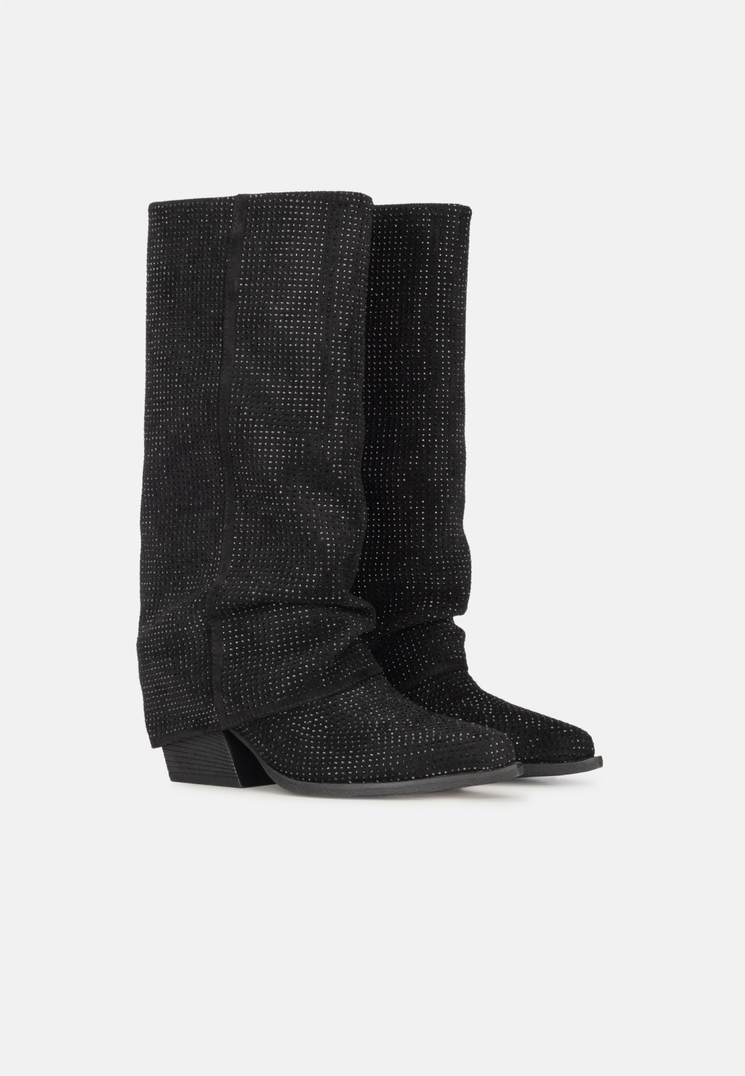 Close-up of LOIS boot with soft texture and sturdy heel