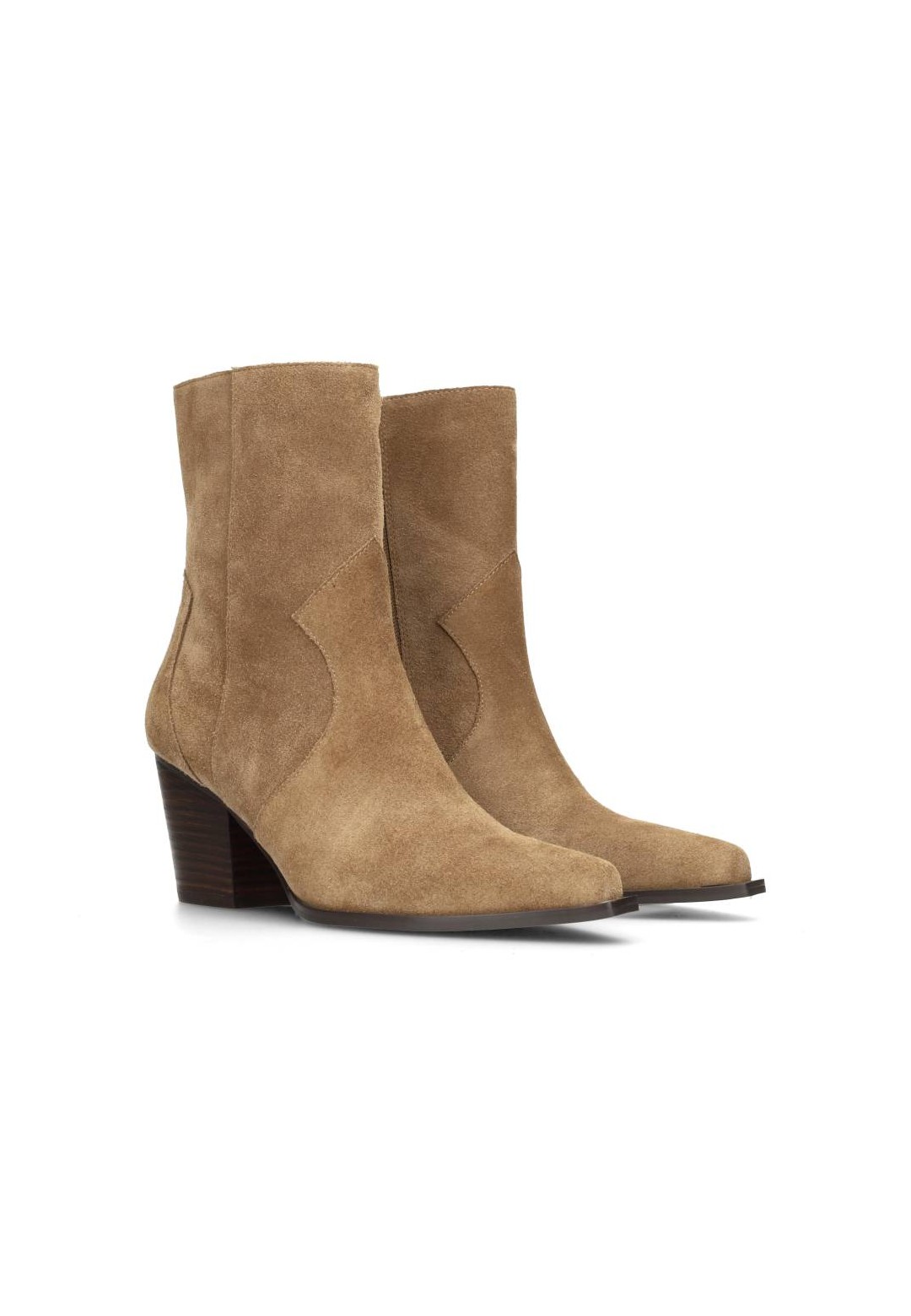 HABOOB BEAU ankle boots in sand suede – angled front view with heel