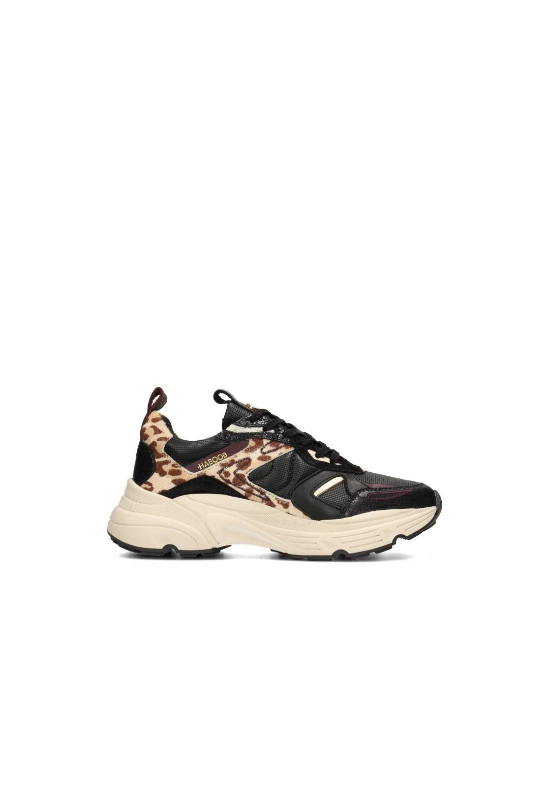Zwarte HABOOB OLIVIA sneaker met panterprint en chunky zool – zijaanzicht