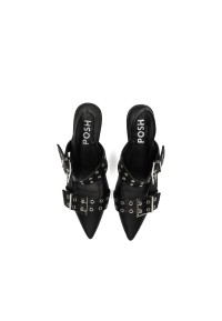 Draufsicht der Slingback-Hacken – Schnalle und Spitze