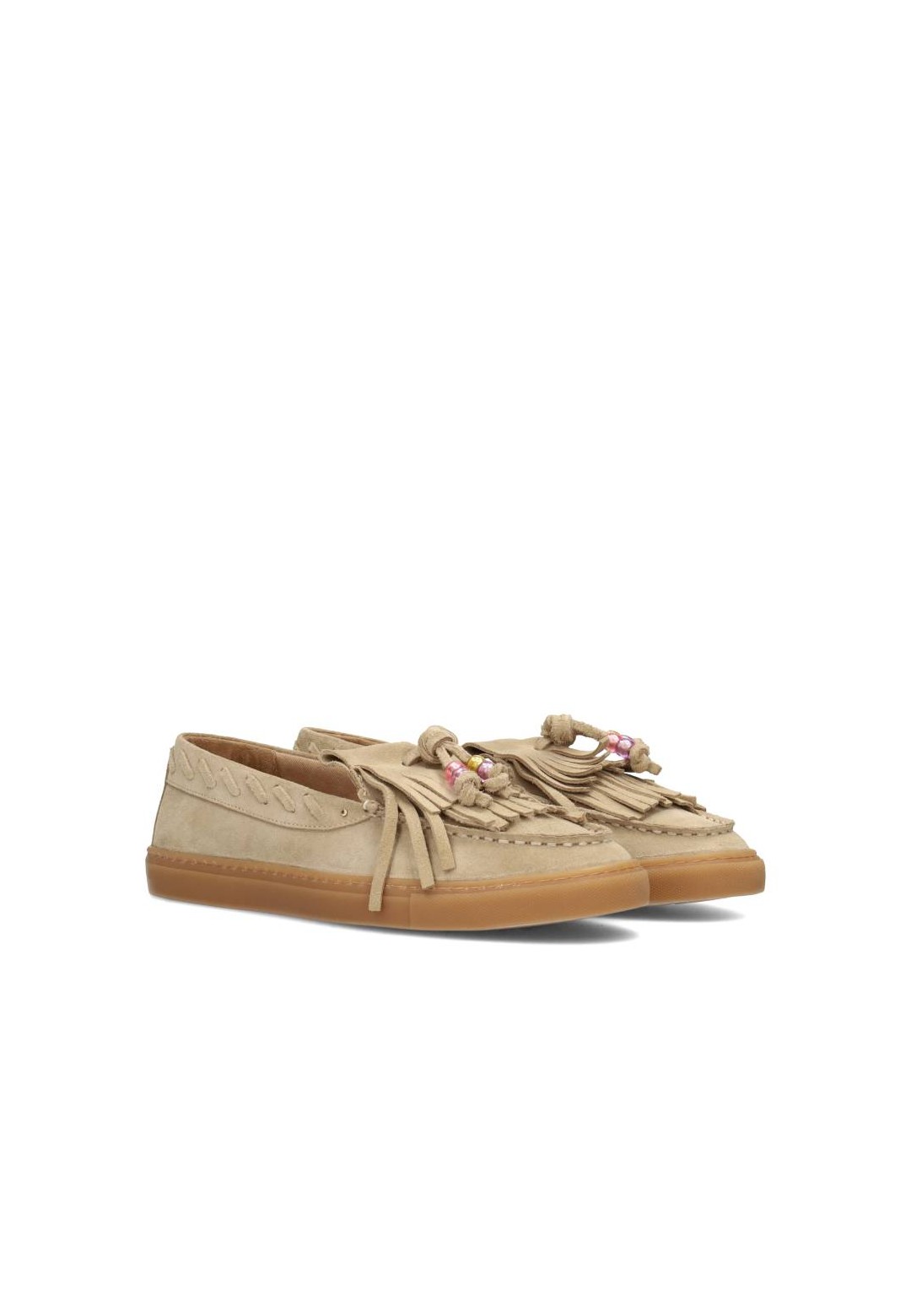 Zijaanzicht van PS Poelman loafers in beige suède met kralen en franjes