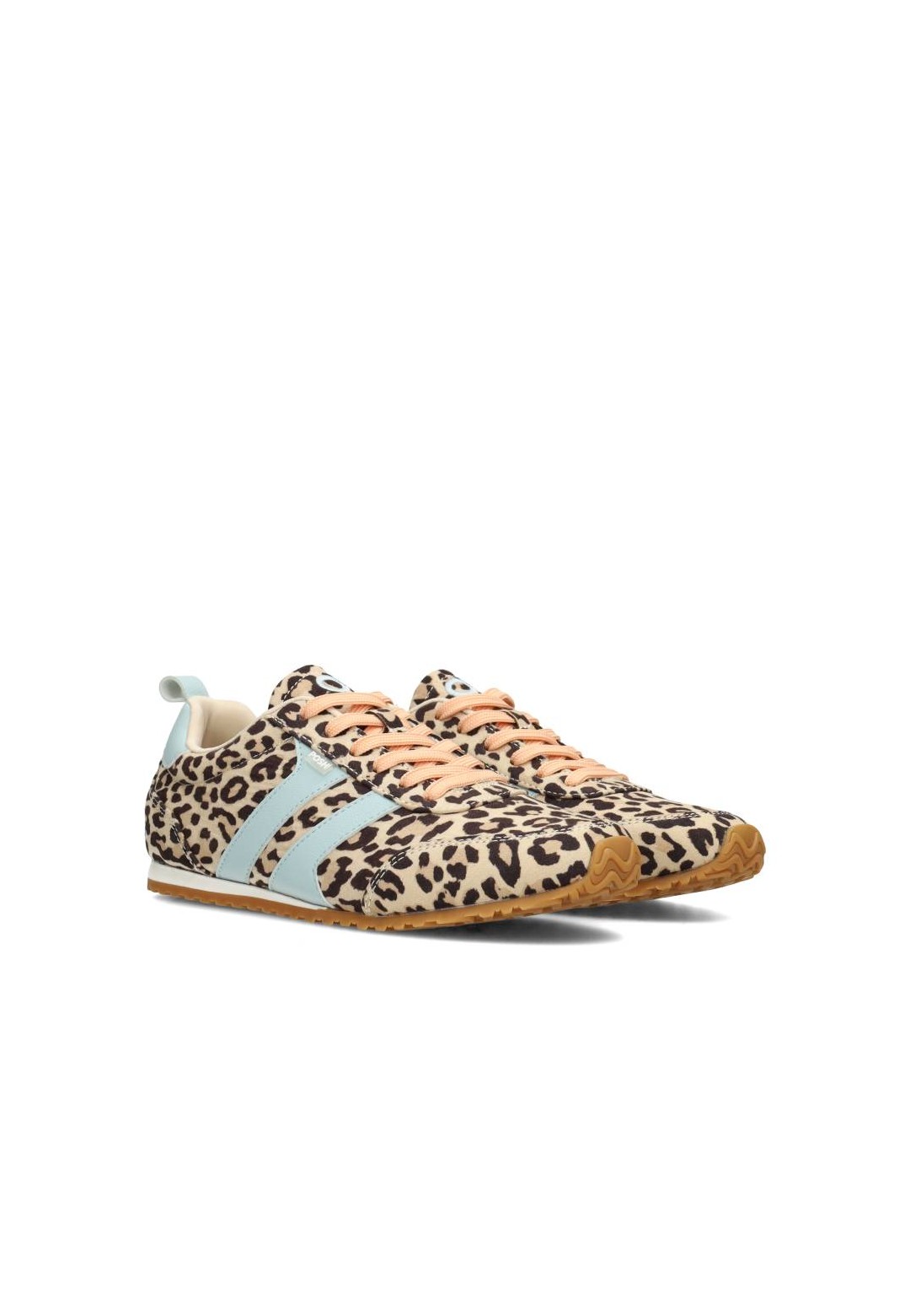 Schuin vooraanzicht van de MAXINE sneaker met peachkleurige veters