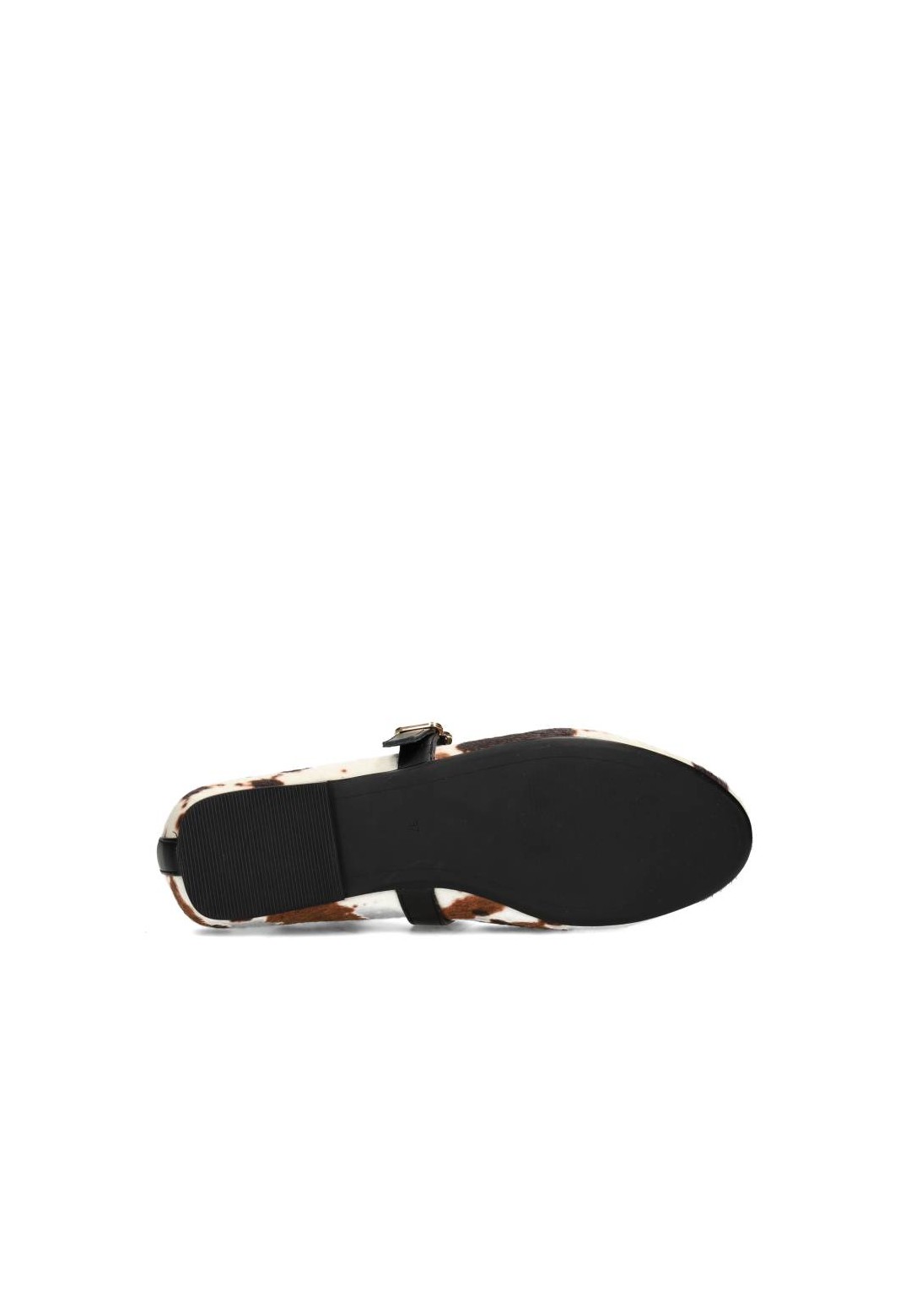 Outsole view of the Gina ballerina with black sole