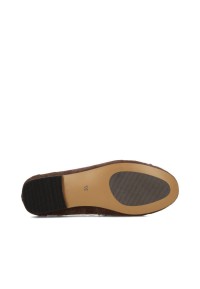 Onderkant van de SAMMY instapper met beige en zwarte zool