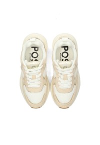 Bovenaanzicht van ROSIE sneakers met POSH branding in de binnenzool