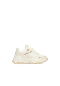 Side view of the GIGI girls’ sneaker with chunky sole in beige tones – POSH by Poelman