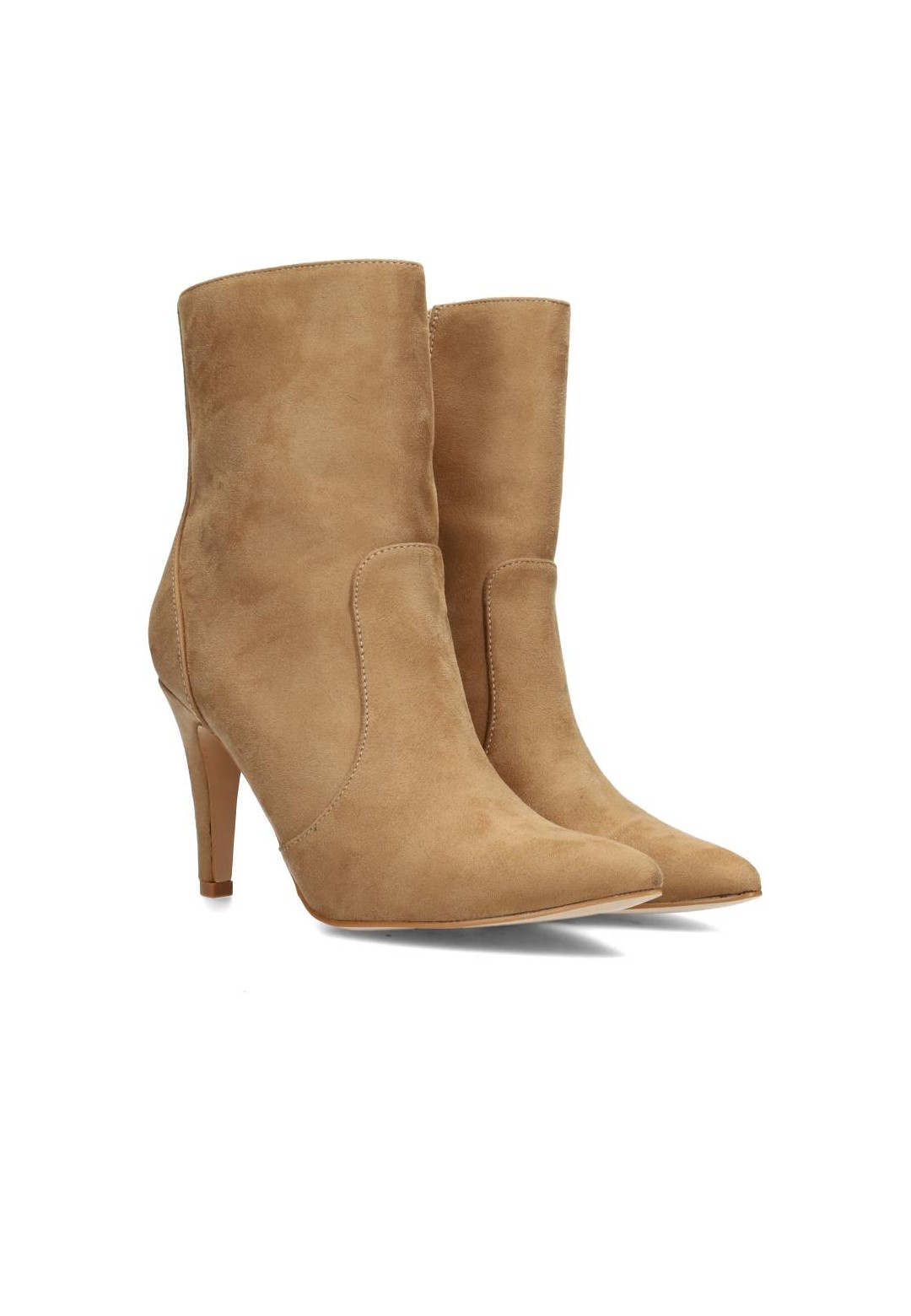 Side view of both beige ankle boots by POSH by Poelman
