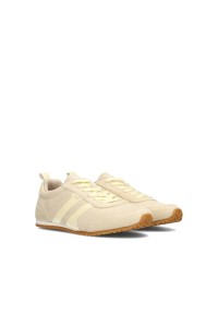 Angled front view of the MAXINE sneaker with retro design and faux suede finish