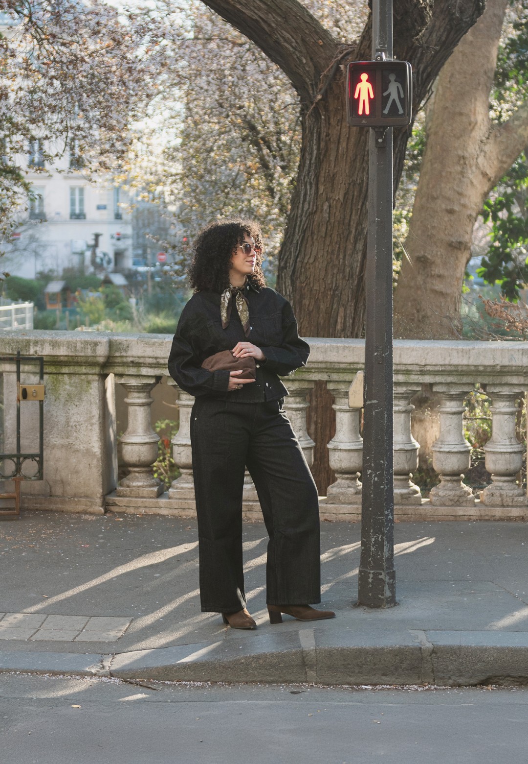 PS Poelman Febe brown suede ankle boots – lifestyle image in the city