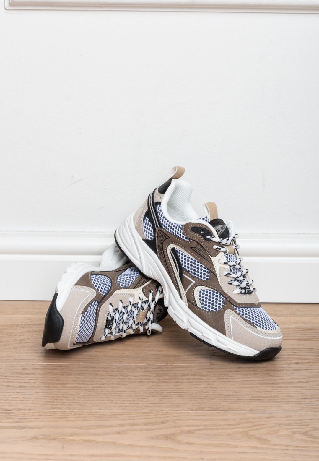 PS Poelman Sev Jungen Sneaker braun – Seitenansicht Produkt