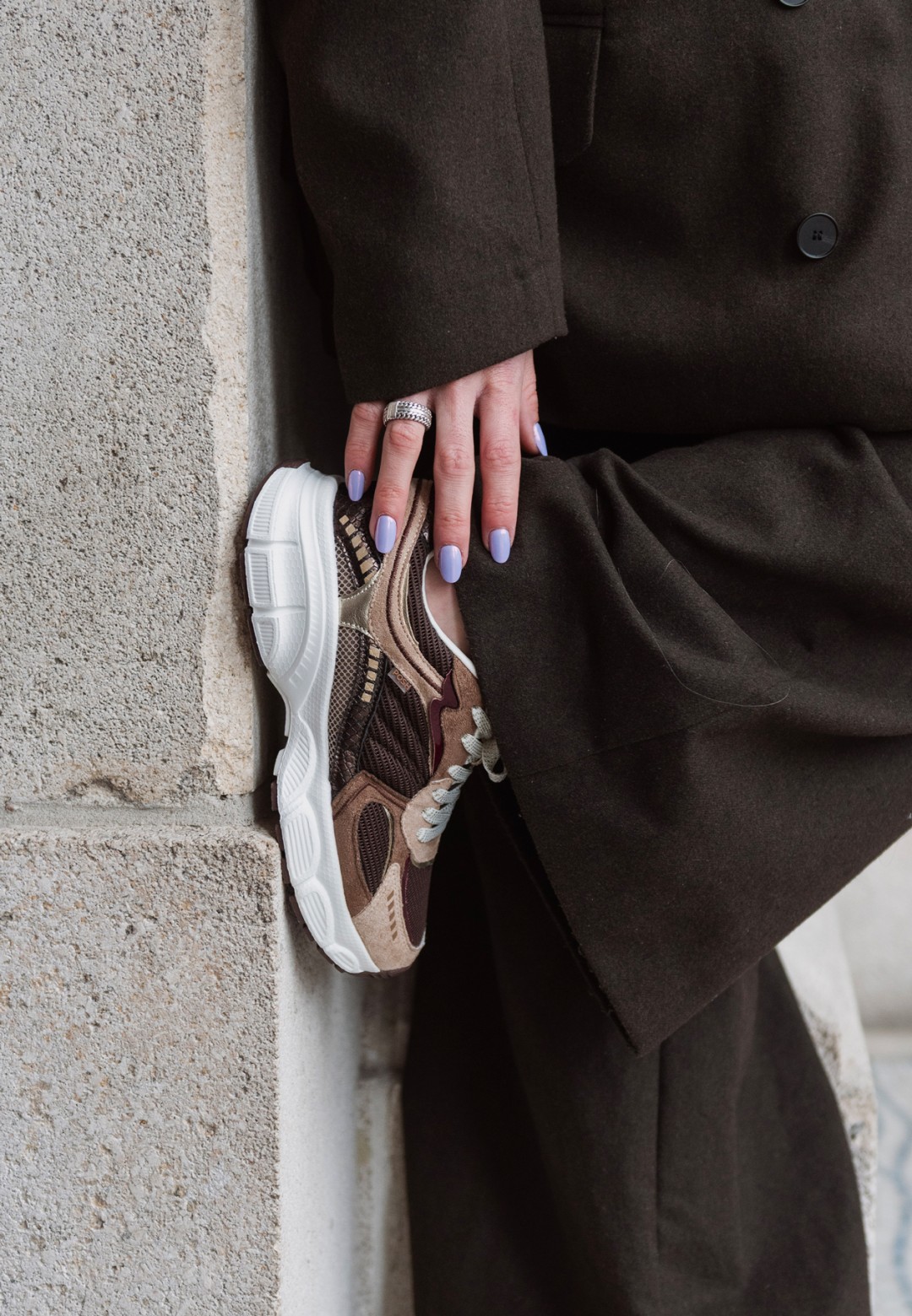 Nahaufnahme der POSH by Poelman Ilse Sneaker.