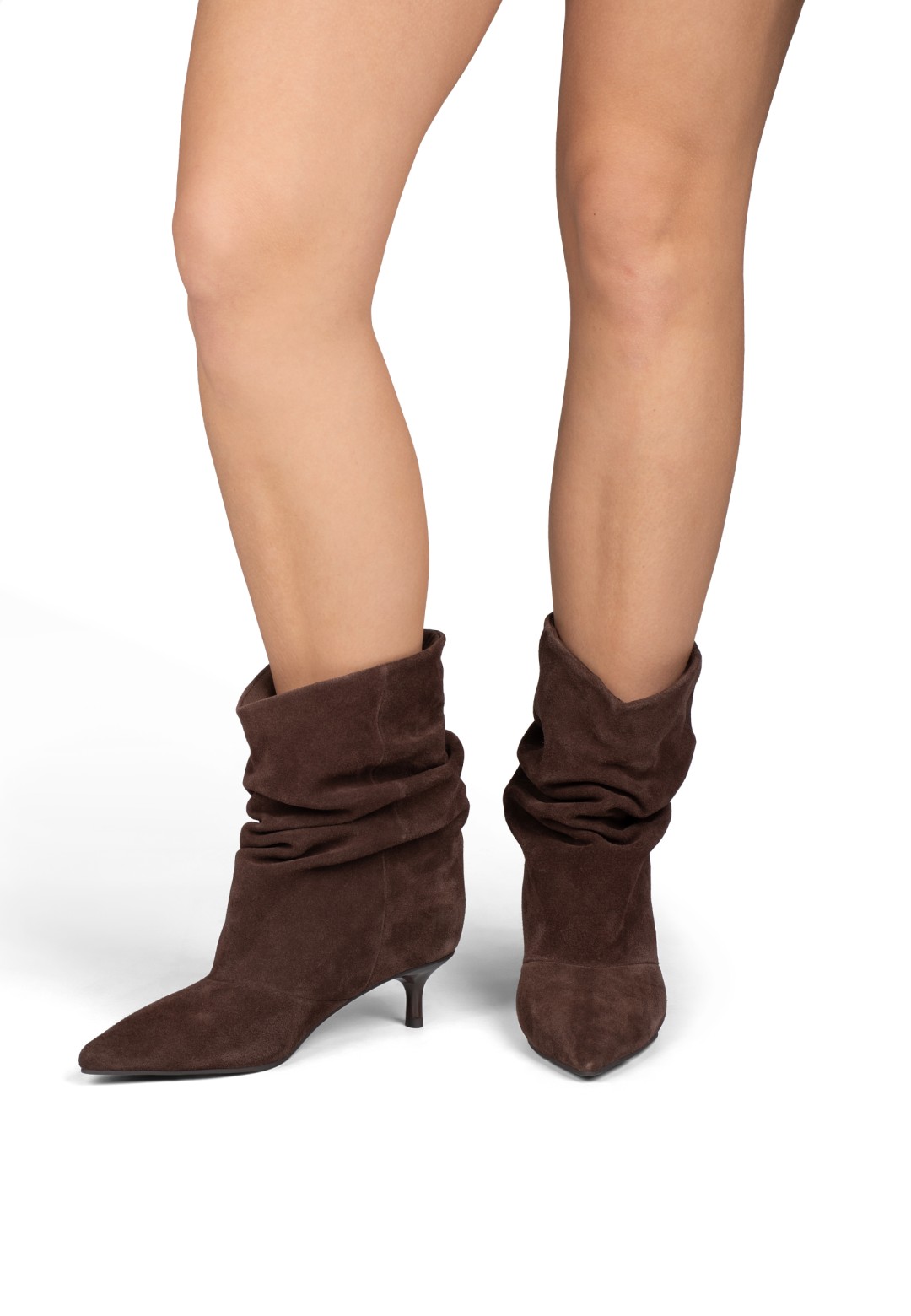 Model wearing PS Poelman Luan dark brown boots – front view