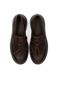 Bovenaanzicht van donkerbruine PS Poelman LEIN loafers met crocoprint en kwastdetail.
