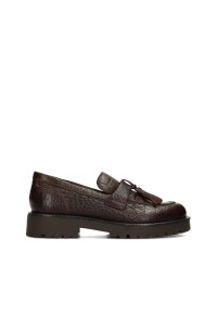 Donkerbruine PS Poelman LEIN loafers van leer met crocoprint en kwastdetail, zijaanzicht.