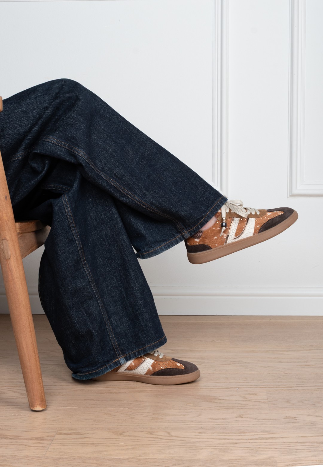 HABOOB SKYE sneaker als stijlvolle aanvulling op een casual outfit