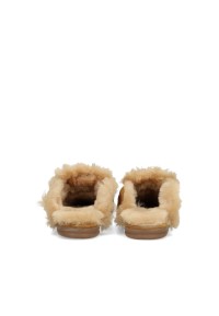 Back view of the light brown Poelman NINA slippers with faux fur lining.