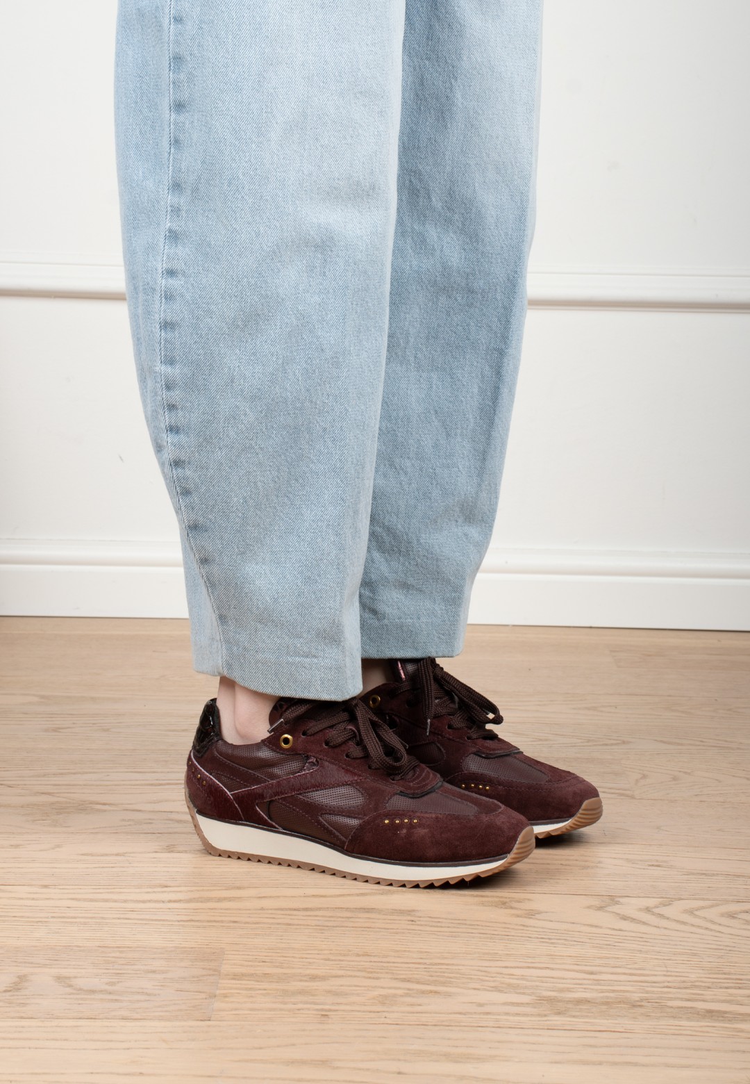 Poelman VALERIA rote Damen Sneaker – getragen, Seitenansicht