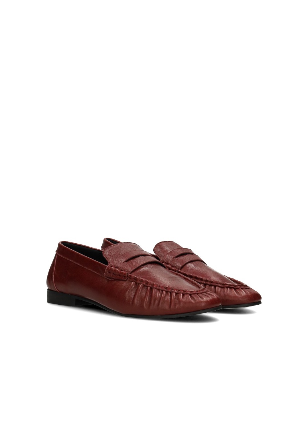 Poelman Sammy dames loafers bordeaux – schuin vooraanzicht