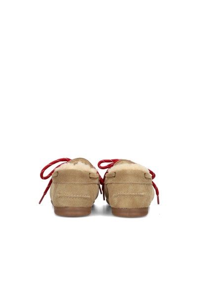 Rear view of Poelman RAE girls’ loafers in beige