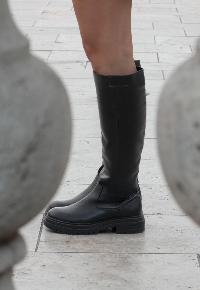 POSH by Poelman FAY zwarte laarzen met chunky zool
