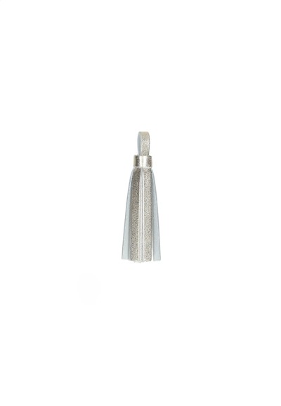 Silberne Metallic-Quaste als dekoratives Schuhaccessoire