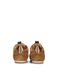 Poelman TAMARA dunkelbeige Wildleder Sneaker Rückansicht mit Metallic-Fersendetail