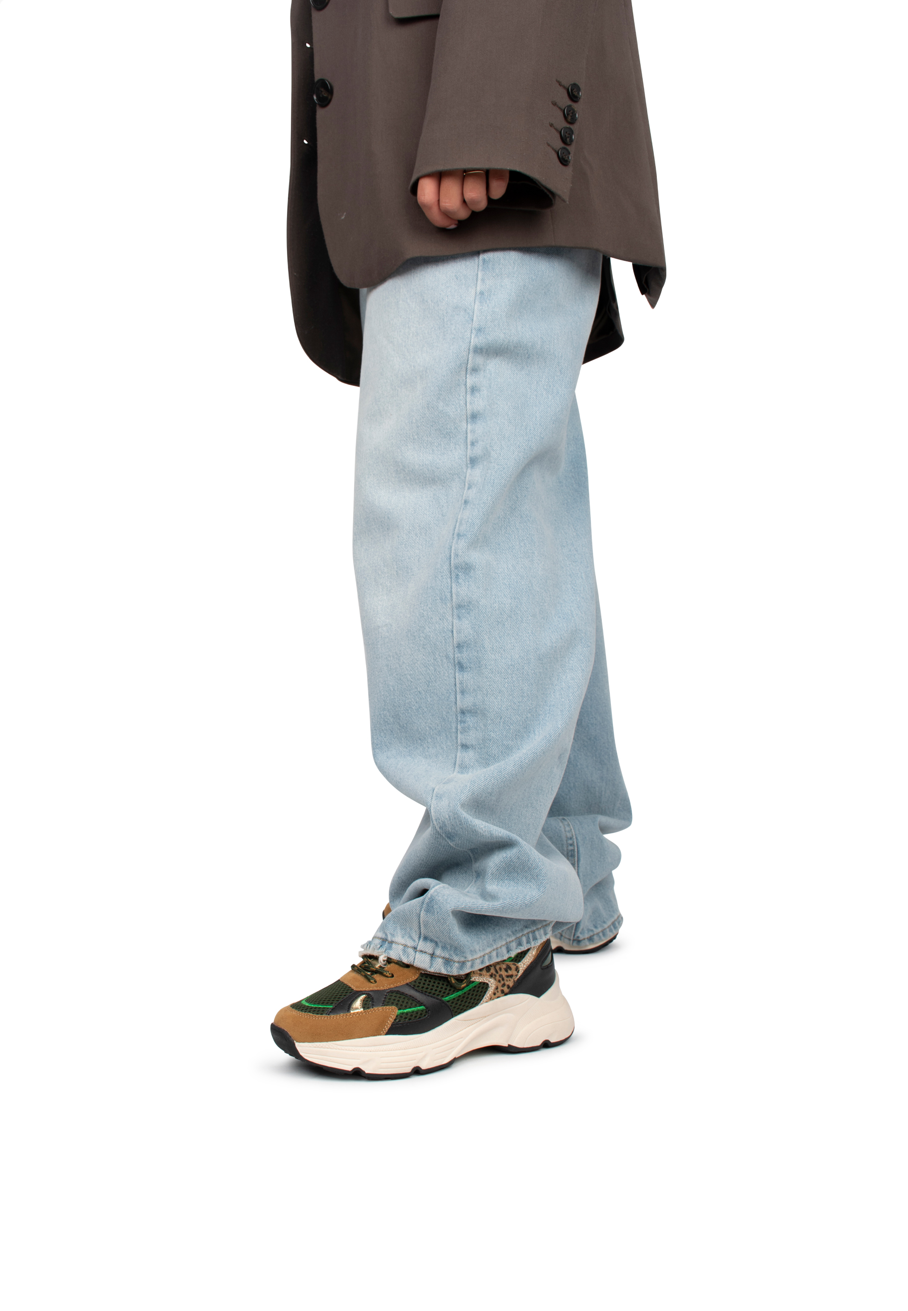 The official bag for sneakers deals